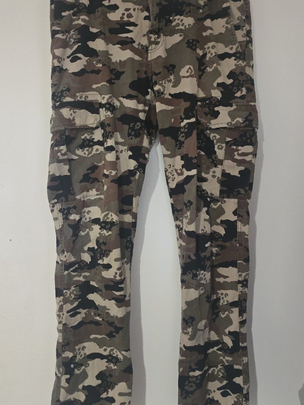 Volcom March Cargo Pants Camo Mens Size 33 Relaxed Straight Cotton - Picture 2 of 9
